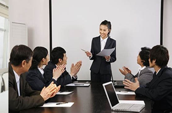 PbootCms一個網(wǎng)站版權自動顯示年份的小優(yōu)化